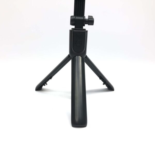 Portable Selfie Stick Tripod with Bluetooth Remote, Tripod Stand, Multifunctional Selfie Stick with Extendable Aluminium Monopod
